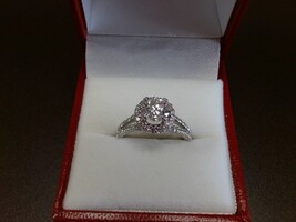 14kt White Gold Halo Ring