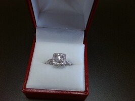 14k White Gold Diamond Engagement Ring