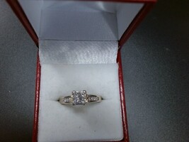  14kt Diamond Ring