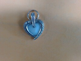  10kt Pearl Pendant 