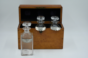 Brahma Decanter Set Made In London 