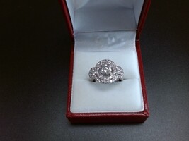 18k White Gold Round Brilliant Halo Ring  