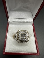  10K Yellow Gold Cluster Ring